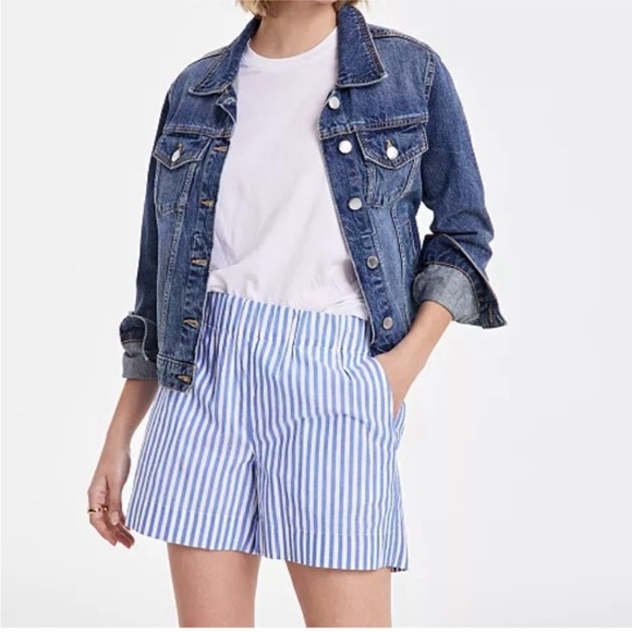 On-34th for Macy's Blue White Striped Shorts Small Pull On Pockets - Picture 1 of 13